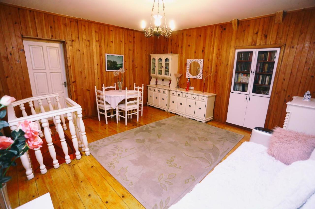 Apartment On Freedom Square Diuma Street Тбилиси Екстериор снимка